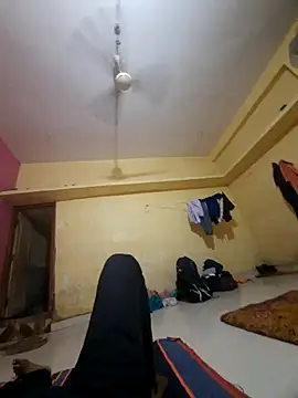 choot paglu online show from October 7, 12:13 pm