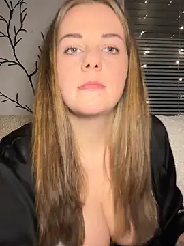 ItsLxsa online show from September 30, 10:26 pm