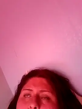 tudiablitalitabellaaa online show from March 20, 2:33 pm