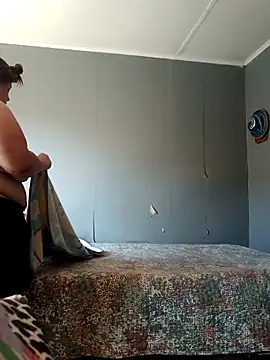 tudiablitalitabellaaa online show from March 29, 2:50 pm