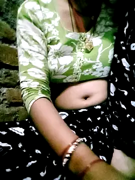 Snapshot of Hot_tin74 chatting on May 1, 5:17 pm Hot tin74 online show from May 1, 5:17 pm