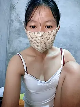 Lilyy-y online show from October 27, 9:41 pm