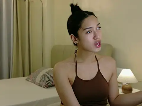 Snapshot of Blaire_Samantha chatting on March 1, 10:28 am Blaire Samantha online show from March 1, 10:28 am