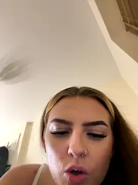 Summer21k online show from November 4, 9:36 pm