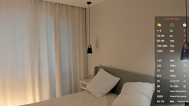 SirenaOstrem online show from September 18, 1:18 am