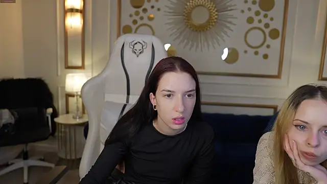  Lili 054 online show from November 4, 11:20 am