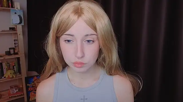 Snapshot of YukiMisa chatting on October 18, 3:57 pm YukiMisa online show from October 18, 3:57 pm