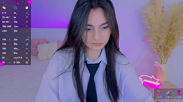 Snapshot of Andres_sssss chatting on March 27, 9:25 pm Andres sssss online show from March 27, 9:25 pm