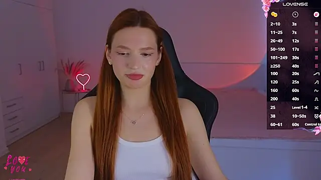 Snapshot of CuteAriel7 chatting on June 5, 4:13 pm CuteAriel7 online show from June 5, 4:13 pm