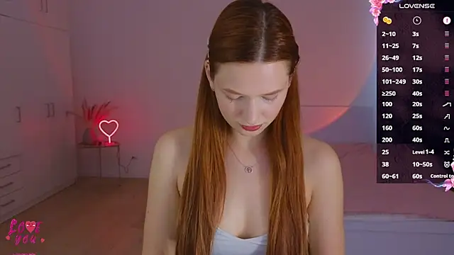 Snapshot of CuteAriel7 chatting on June 9, 4:29 pm CuteAriel7 online show from June 9, 4:29 pm