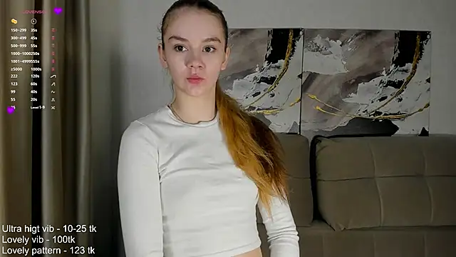 Snapshot of Angel_oci chatting on September 25, 6:22 pm Angel oci online show from September 25, 6:22 pm