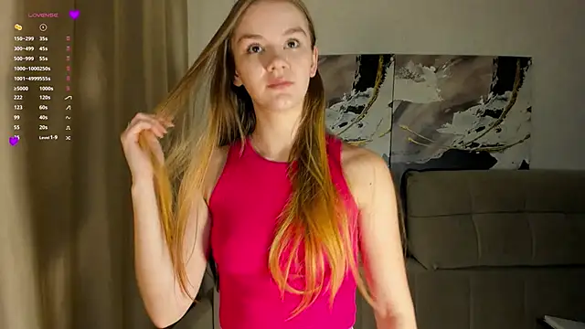 Snapshot of Angel_oci chatting on September 28, 6:35 pm Angel oci online show from September 28, 6:35 pm