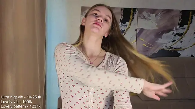 Snapshot of Angel_oci chatting on October 28, 1:25 pm Angel oci online show from October 28, 1:25 pm