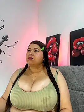 SafiroFer online show from October 15, 9:04 pm