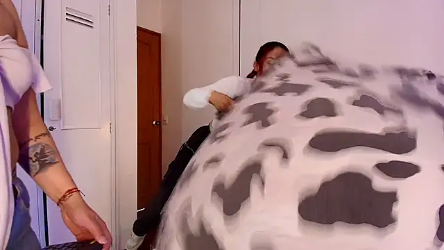 Dakota Megan 69 online show from October 8, 2:25 pm