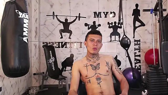 MrJustin  online show from September 10, 8:53 pm