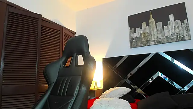iamCharlotte19 online show from June 10, 12:48 pm