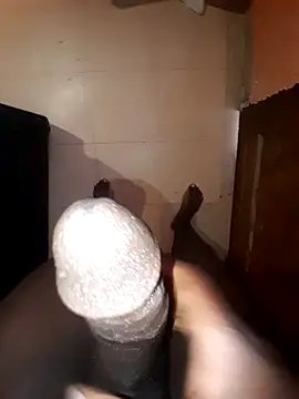 NaughtyBen10 online show from April 7, 7:20 am