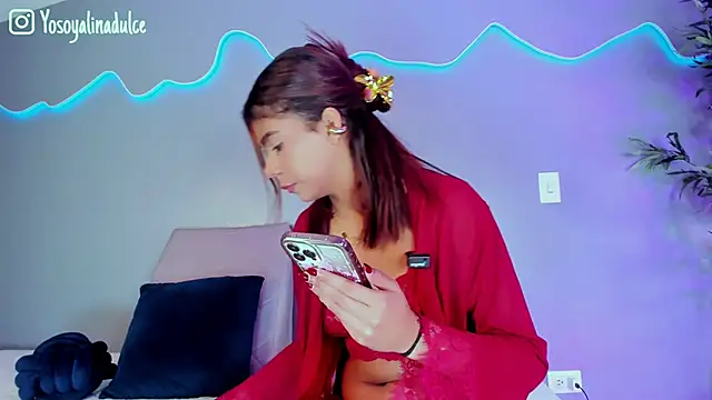 AlinaSweett  online show from September 22, 1:35 pm