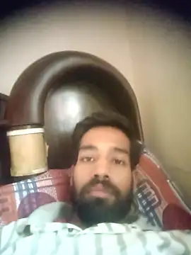 Snapshot of priyansh78584 chatting on October 19, 11:00 am priyansh78584 online show from October 19, 11:00 am