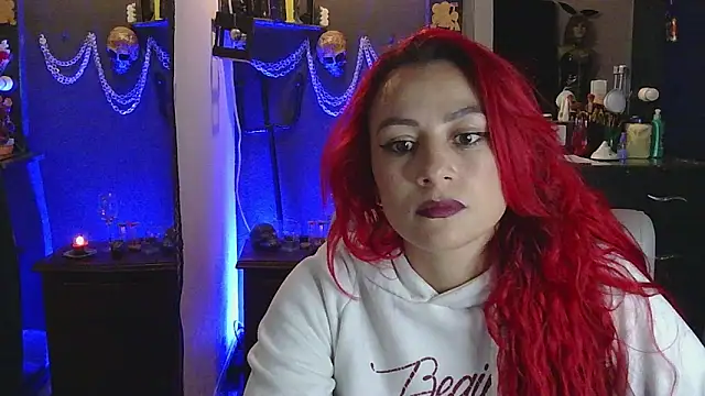 MeganBrown4 online show from March 12, 2:29 am