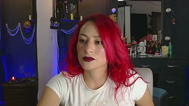 MeganBrown4 online show from March 13, 5:41 pm