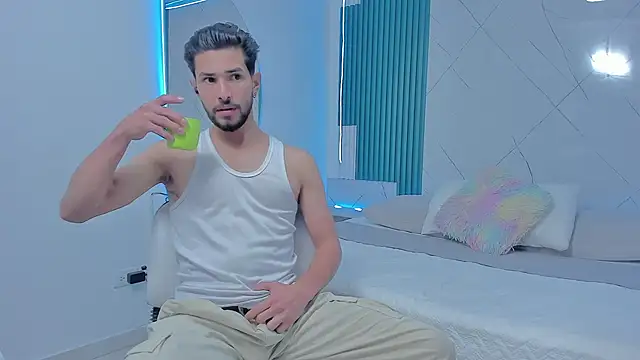 Aronn King online show from September 11, 12:55 am