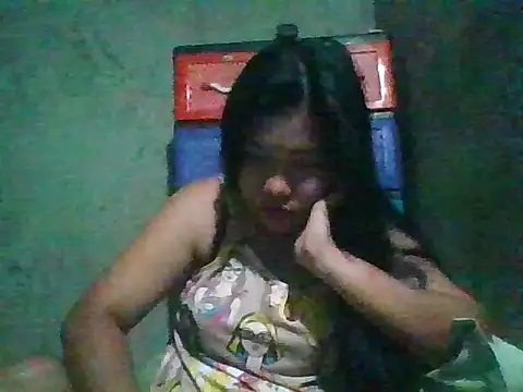 Snapshot of nikki_zapphire chatting on April 8, 1:44 pm nikki zapphire online show from April 8, 1:44 pm