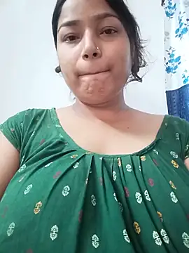 Snapshot of Hot-Jasmin chatting on June 8, 1:39 am Hot-Jasmin online show from June 8, 1:39 am