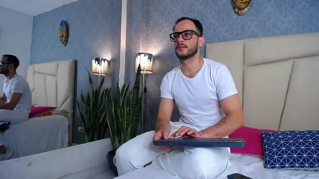  Ethan Black online show from September 19, 4:14 am