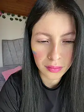 Mia salinass online show from June 30, 6:09 pm