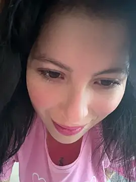 Mia salinass online show from July 1, 7:35 pm