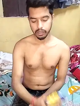 fcukboiiiii69 online show from January 14, 10:58 pm