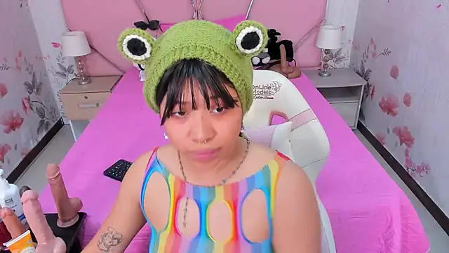 Snapshot of SafiroAgataaa chatting on October 25, 8:25 pm SafiroAgataaa online show from October 25, 8:25 pm