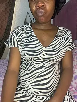 Snapshot of Crazyqueenxxx chatting on May 8, 10:53 am Crazyqueenxxx online show from May 8, 10:53 am