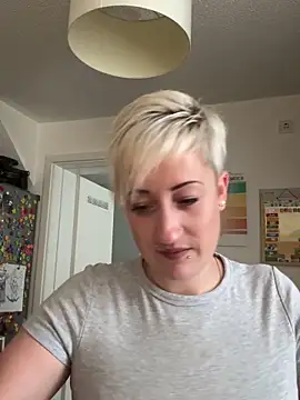 Rozendefotz online show from September 18, 6:04 am