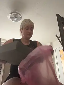 Rozendefotz online show from October 7, 7:38 am