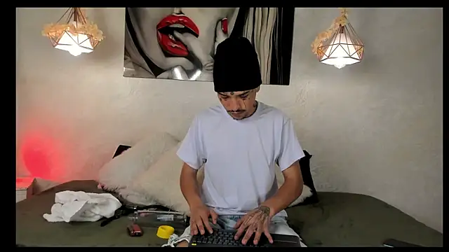 LeviGrayy online show from September 19, 6:08 pm