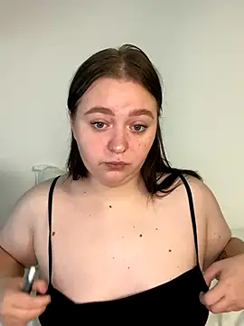 SoniaNovara online show from October 3, 1:08 pm