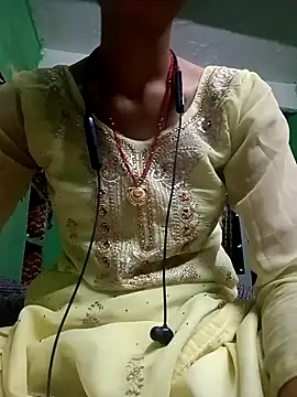 NaughtyRupa89 online show from April 3, 6:00 am