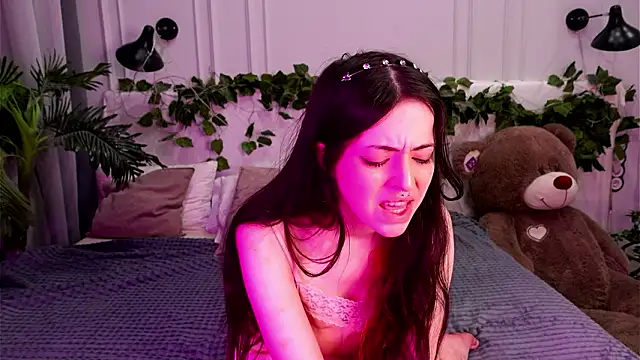 SoftAmora online show from February 1, 11:03 pm