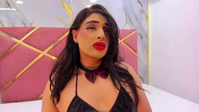 sweet Elizabeth online show from March 18, 1:03 pm