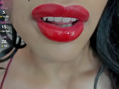 sweet Elizabeth online show from May 12, 12:35 pm