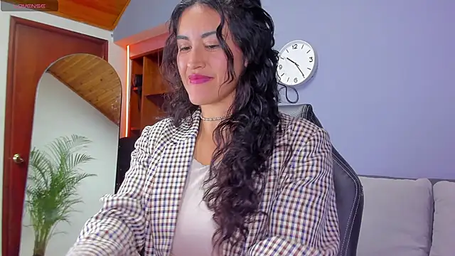 MeridaFox  online show from September 25, 5:16 pm