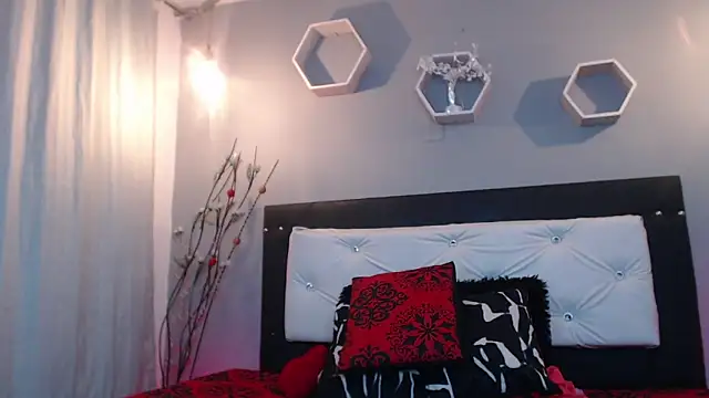 Meriiida online show from September 19, 3:19 am