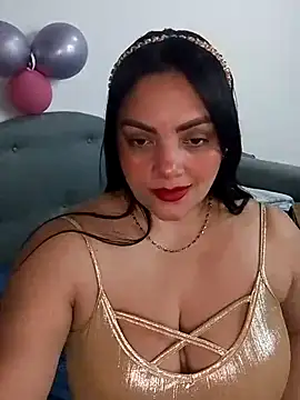 tiffany Johnson1 online show from February 13, 12:39 am