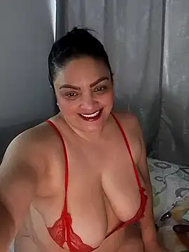 Snapshot of tiffany_Johnson1 chatting on April 15, 10:21 pm tiffany Johnson1 online show from April 15, 10:21 pm