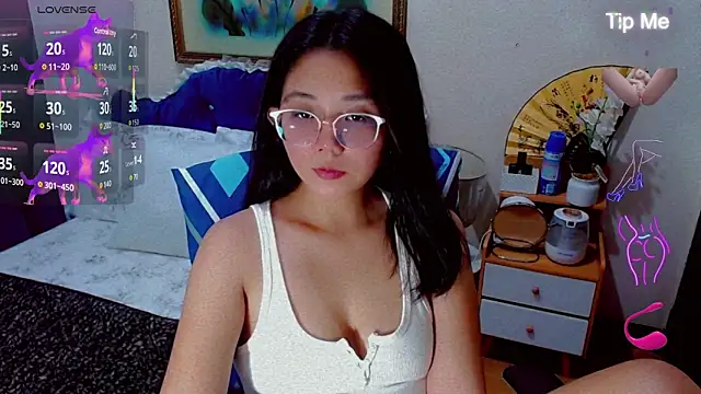 Snapshot of Filipinapoca chatting on March 5, 10:44 am Filipinapoca online show from March 5, 10:44 am