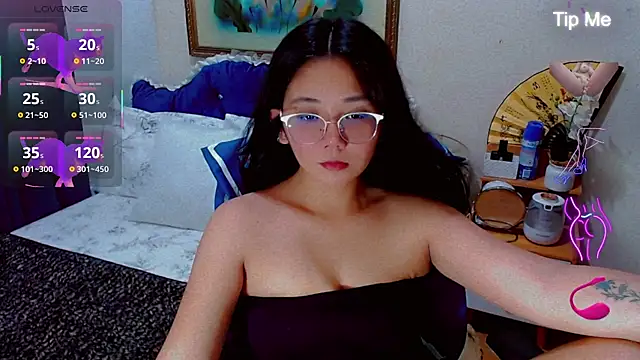 Snapshot of Filipinapoca chatting on March 6, 11:50 am Filipinapoca online show from March 6, 11:50 am