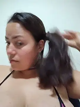 camila-titis online show from May 21, 3:13 am